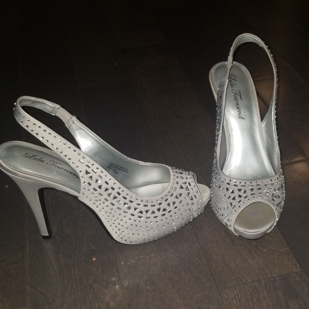 Silver sling back platform dressy heels